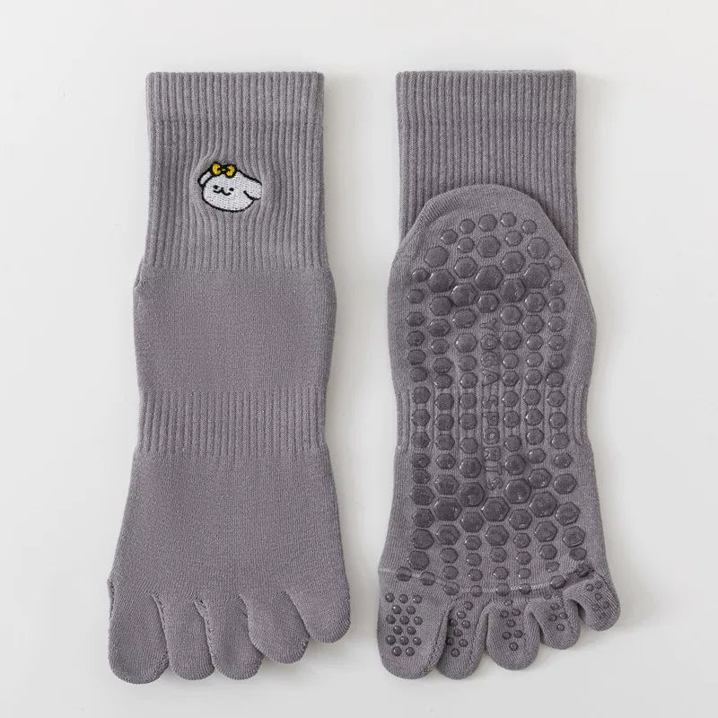 Crystorax | Five-Toe Yoga Mid-Calf Socks for Women, Non-Slip Split-Toe Pilates Socks for Spring and Autumn Fitness