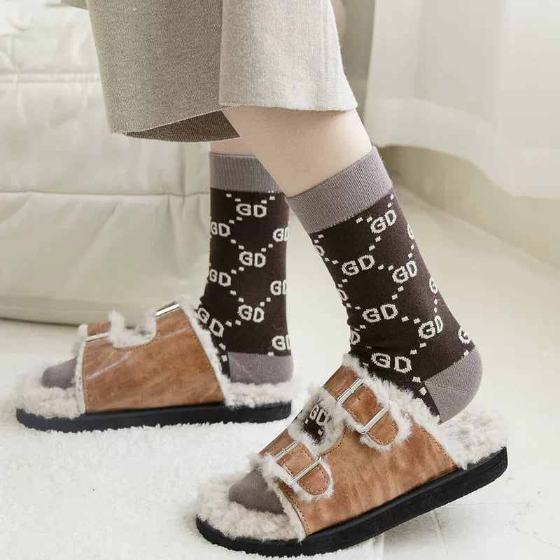 Crystorax | 5 Pairs Women’s Thick Mid-Calf Socks for Winter Wear