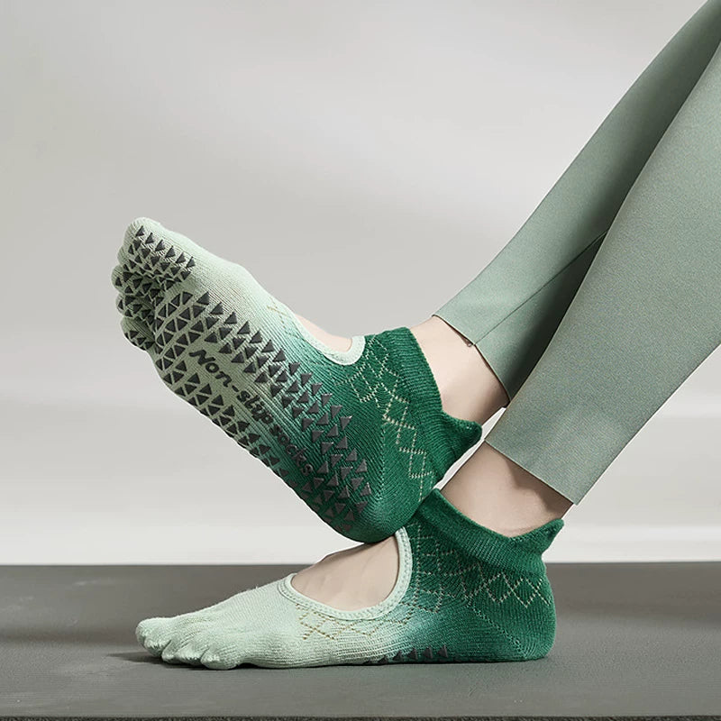 Crystorax | Gradient Five-Toe Yoga Socks for Women, Lightweight Non-Slip Summer Pilates Socks for Indoor Fitness