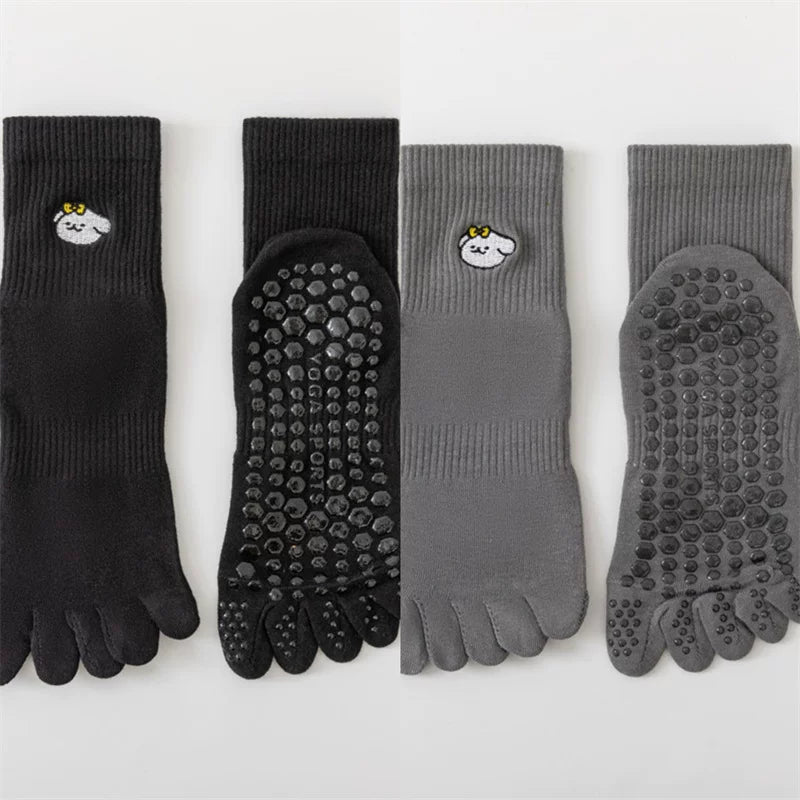 Crystorax | Five-Toe Yoga Mid-Calf Socks for Women, Non-Slip Split-Toe Pilates Socks for Spring and Autumn Fitness