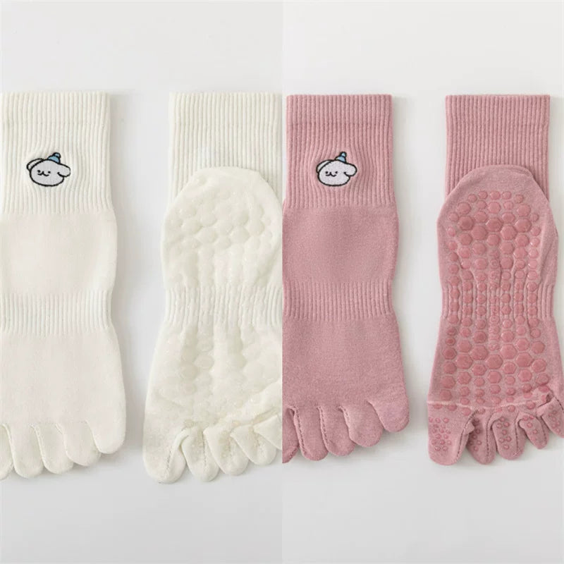Crystorax | Five-Toe Yoga Mid-Calf Socks for Women, Non-Slip Split-Toe Pilates Socks for Spring and Autumn Fitness