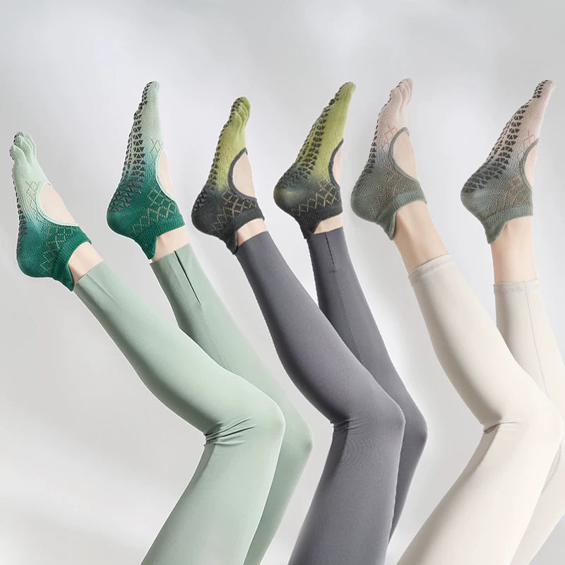 Crystorax | Gradient Five-Toe Yoga Socks for Women, Lightweight Non-Slip Summer Pilates Socks for Indoor Fitness