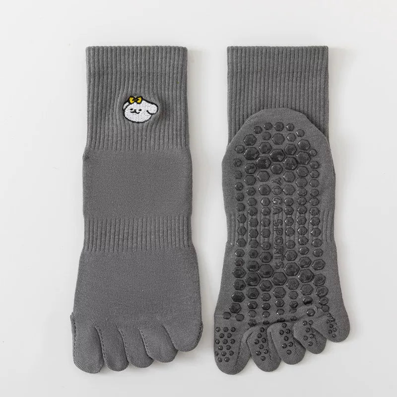 Crystorax | Five-Toe Yoga Mid-Calf Socks for Women, Non-Slip Split-Toe Pilates Socks for Spring and Autumn Fitness