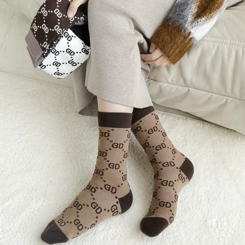 Crystorax | 5 Pairs Women’s Thick Mid-Calf Socks for Winter Wear