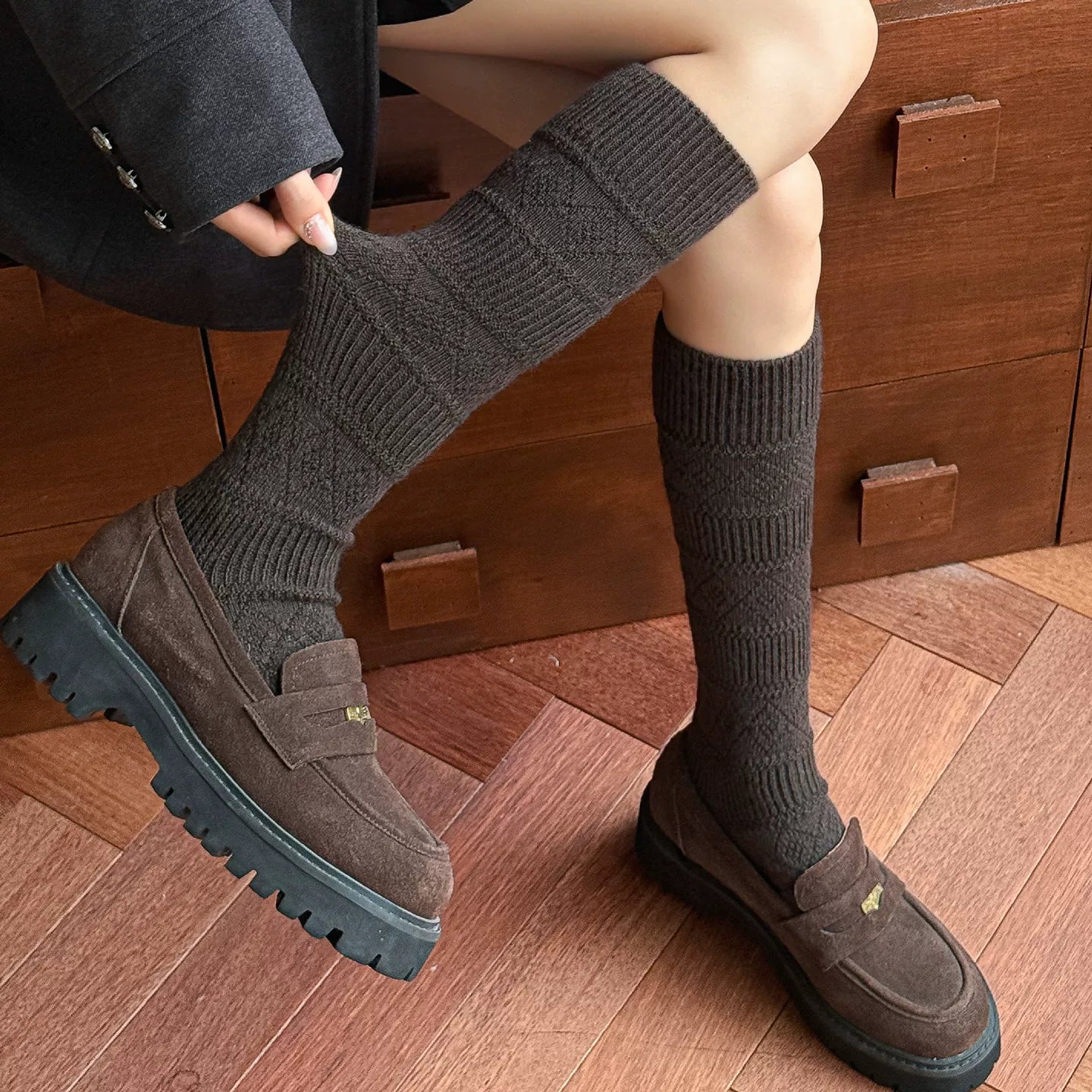 Crystorax | Warm Velvet Diamond Knit Mid-Calf Socks for Women, Korean Retro Pile Socks for Autumn and Winter