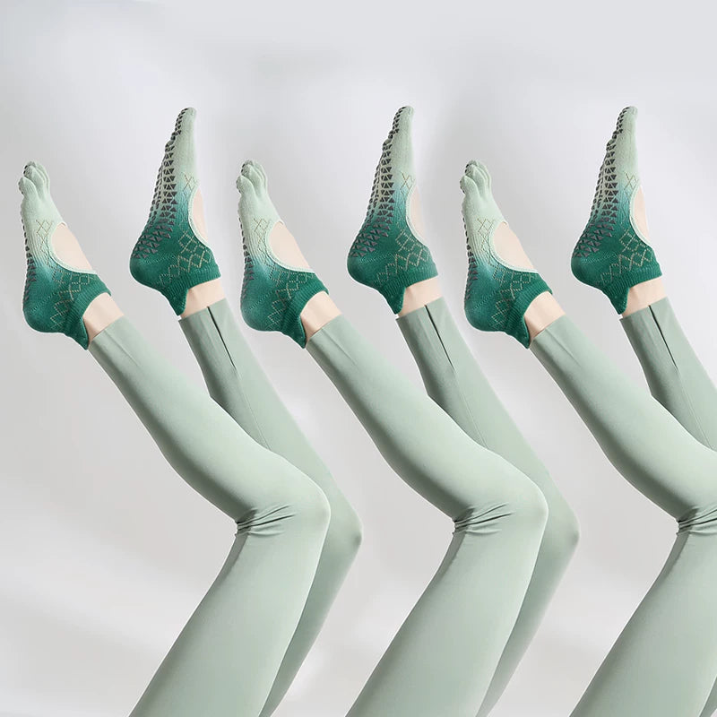 Crystorax | Gradient Five-Toe Yoga Socks for Women, Lightweight Non-Slip Summer Pilates Socks for Indoor Fitness